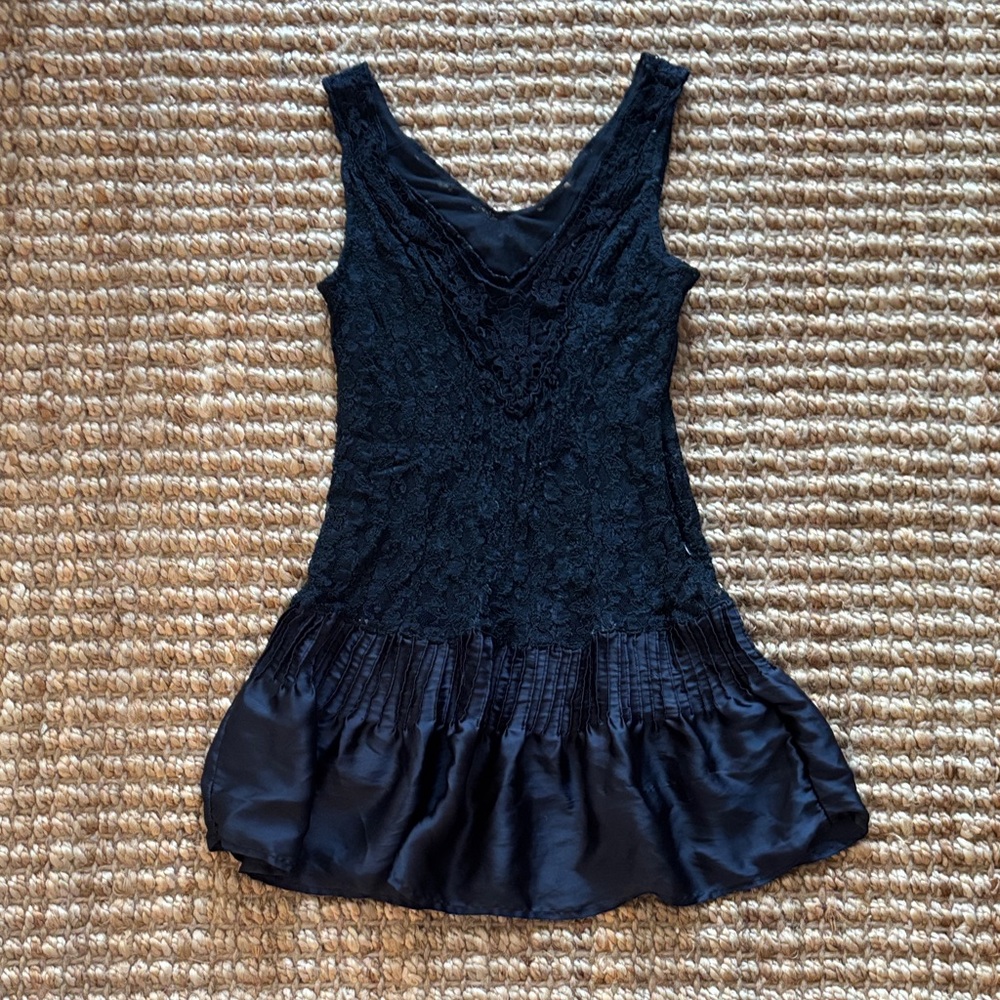 Heritage 1981 lace and satin mini dress